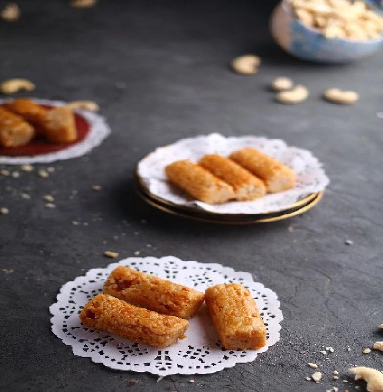 Almond House Kaju Butterscotch Roll, 250 g-1.webp